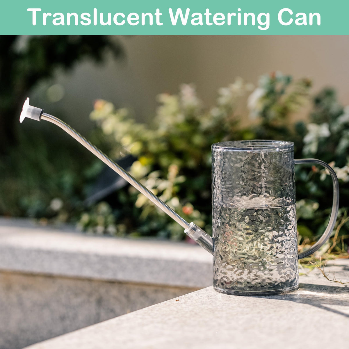 Tennedriv Green 2-in-1 watering tool for targeted pours and gentle showers.
