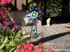 Teresa's Collections a thoughtful gift for mom and garden lovers.