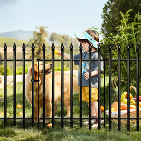 Thealyn metal garden fence setup shows a 32-inch high, 10-foot boundary for a tidy yard.