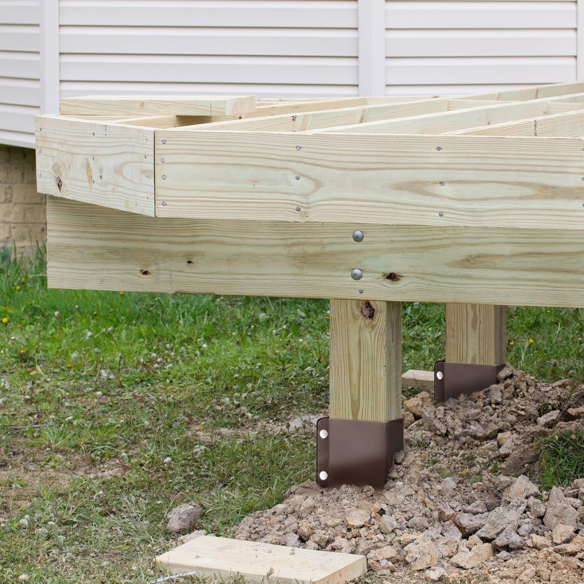 Thealyn precision fit inner diameter ensures posts stay aligned with expansion space