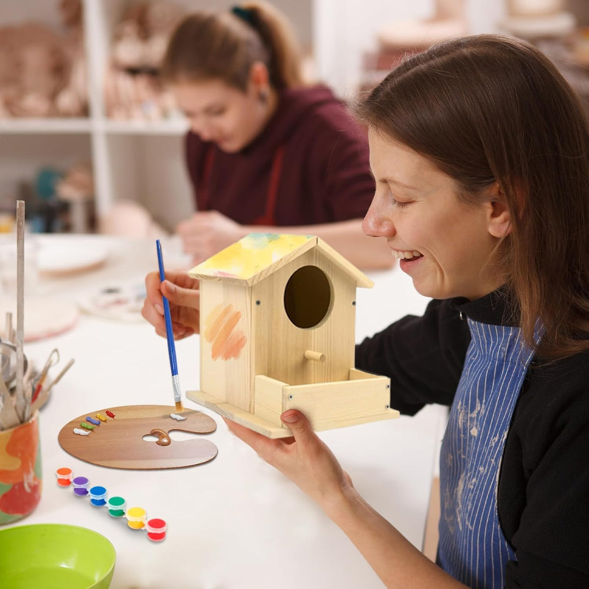 Thick&Thin kit includes screws and brushes for DIY painting