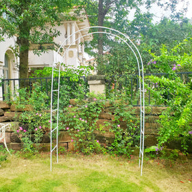 THORISE pergola arch bridal party decor complements ceremonies.