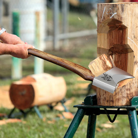 THRWCLUB 32.6-inch length supports ergonomic, controlled swings.