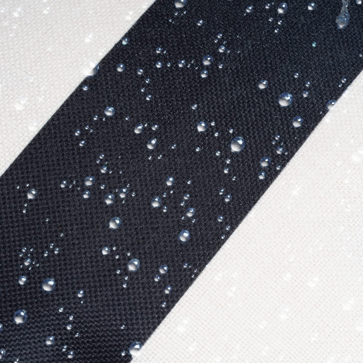 Tiggell garden cushion cover with hidden zipper for easy replacement.