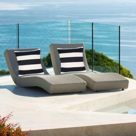 Tiggell water-repellent cushion cover guards against splashes and spills.