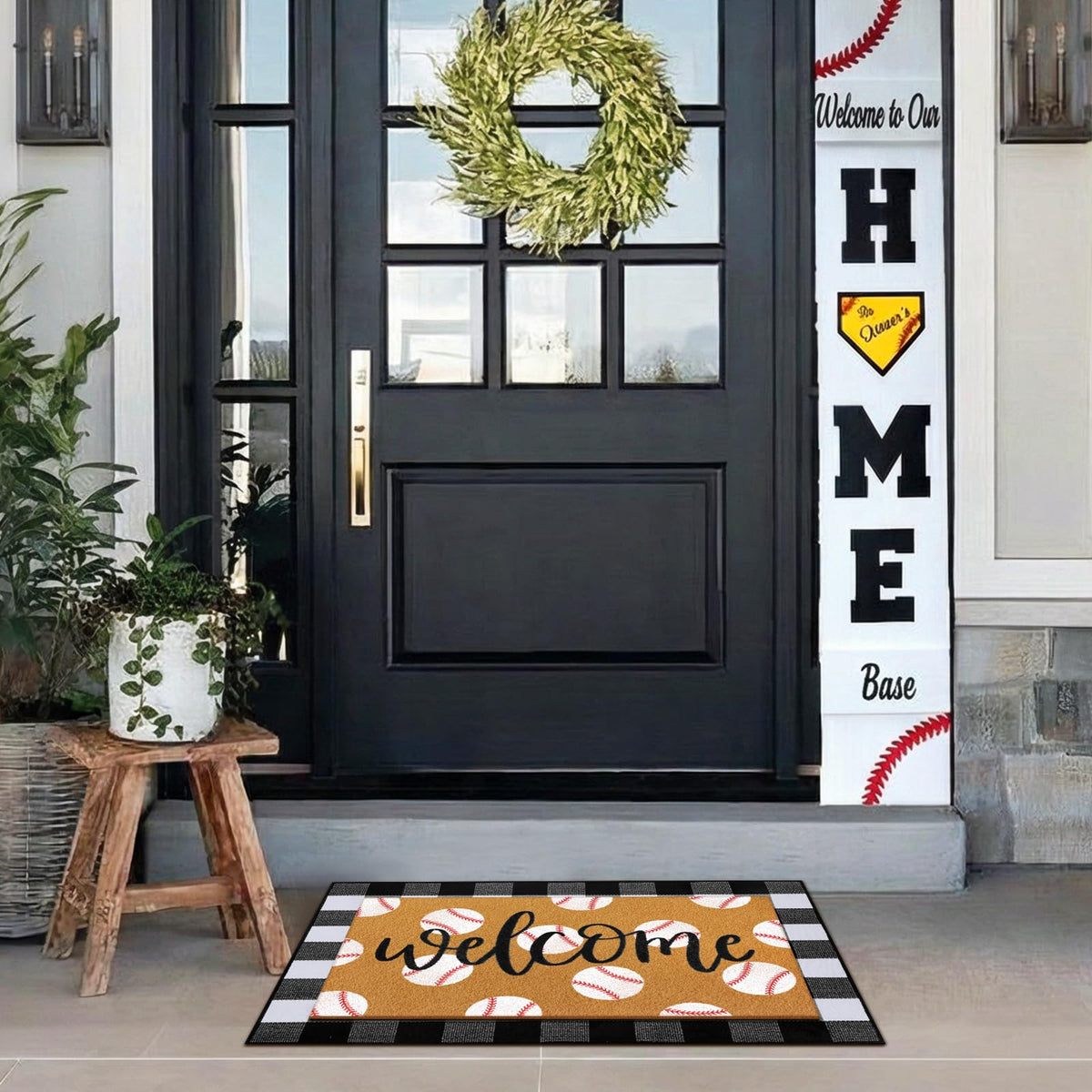 Tinideya buffalo plaid rug adds cozy style for indoor or outdoor entry.