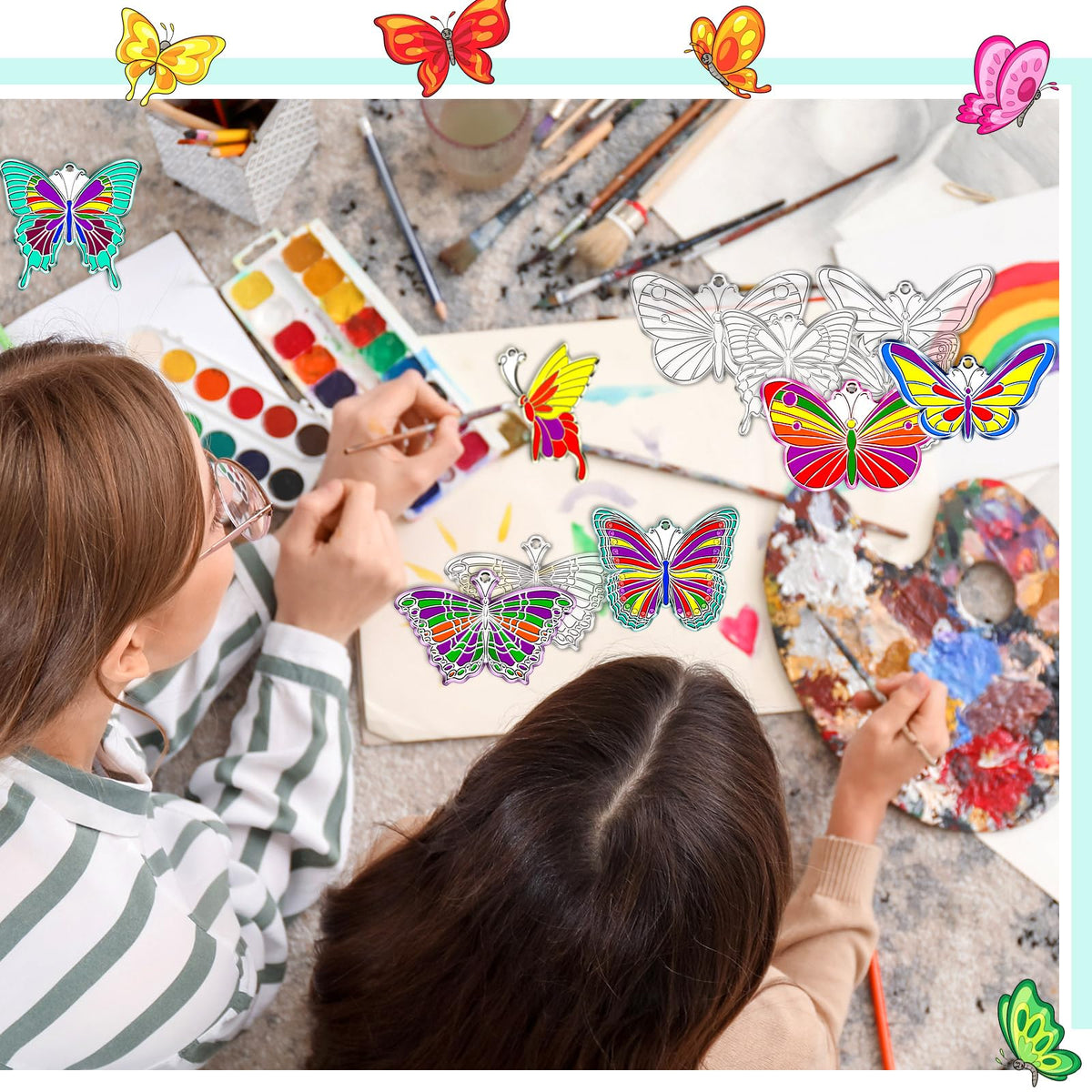 Tioncy clear plastic butterfly that transmits light for bright decor
