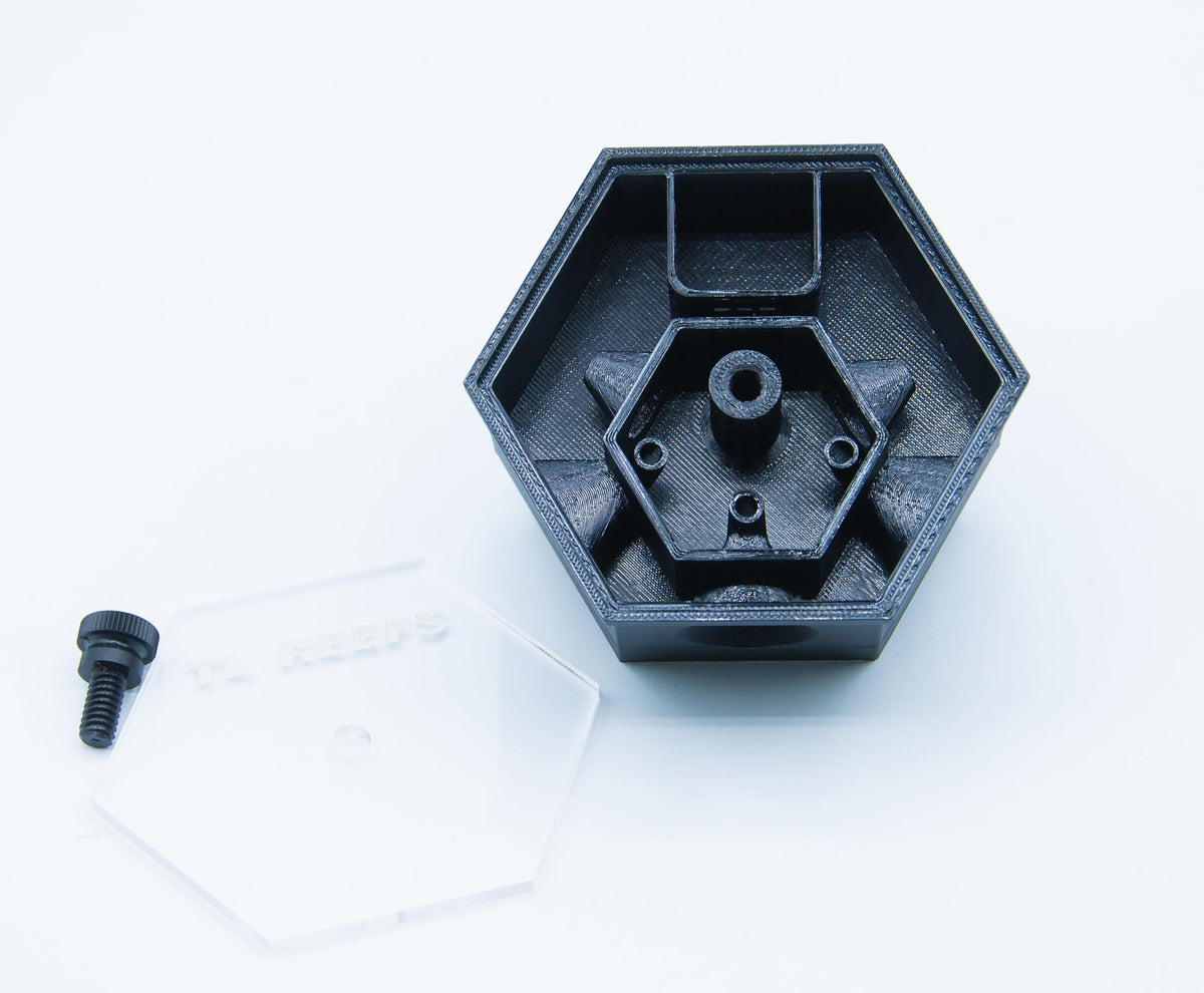 TL Reefs Bristle Worm Trap highlights aquarium-safe PETG construction for reef-safe use.