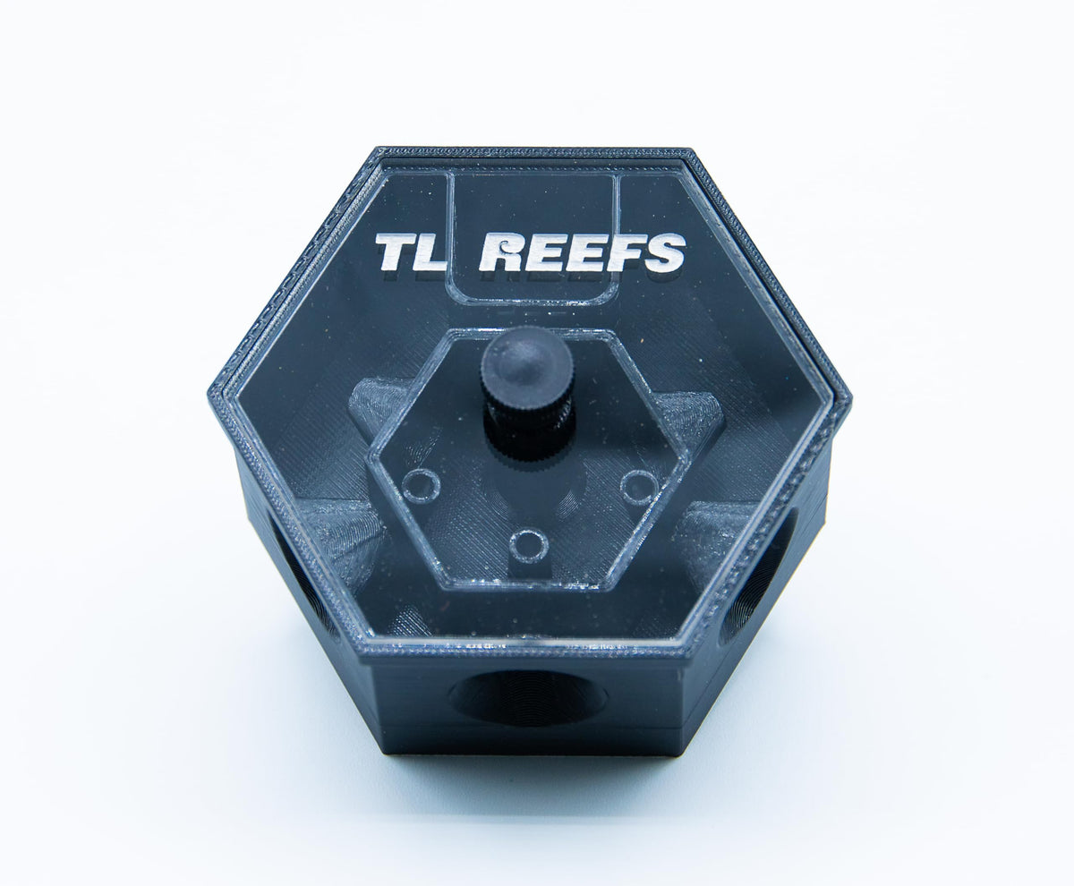TL Reefs Bristle Worm Trap demonstrates precision bait-entry design for targeted capture.