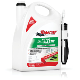 Tomcat two-bottle pack ready for large area coverage.