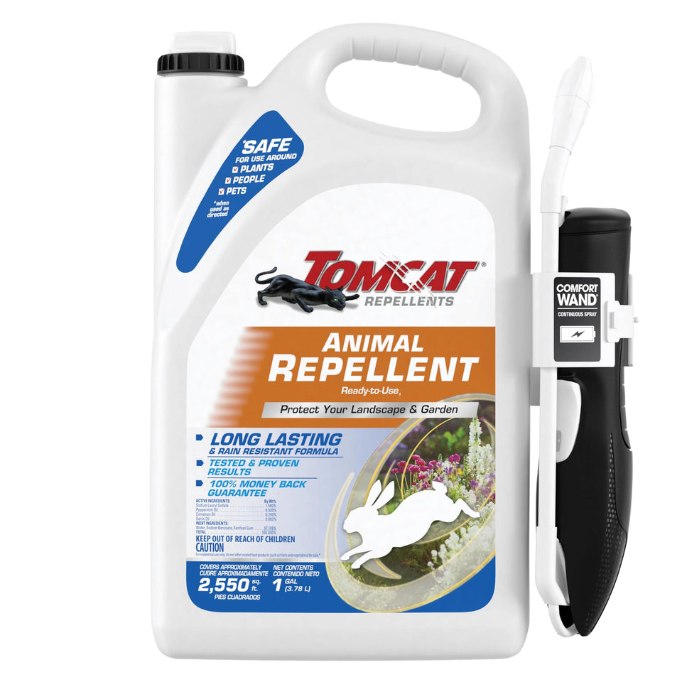 Tomcat Repellents bottle pour for quick, ready-to-use garden protection.
