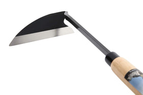 Tomerry forged steel blade showcases traditional Japanese craftsmanship.