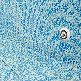 Tondiamo threaded-backwater plug highlights durable rubber design.