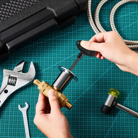Tondiamo two-piece valve key set reduces misplacement during use