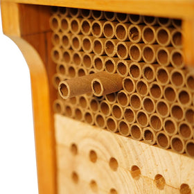 TOOBEETT replaceable nesting tubes simplify maintenance for ongoing use.