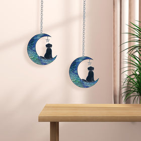 Toparad package-ready gift includes chain and hooks for easy display