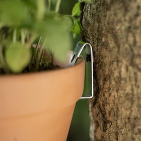 Tosnail quick-installation kit makes hanging pots simple.