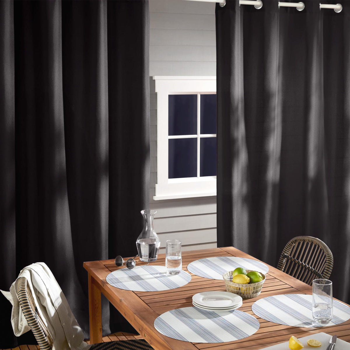 Town & Country Basics Cabana water-repellent fabric ideal for outdoor spaces