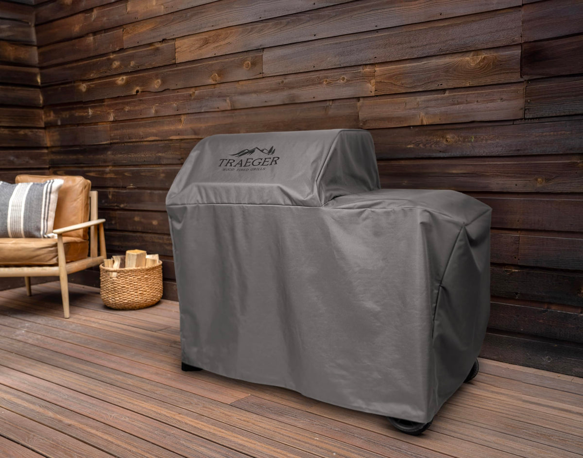 Traeger BAC761 Woodridge grill cover back view shows all-weather protection.