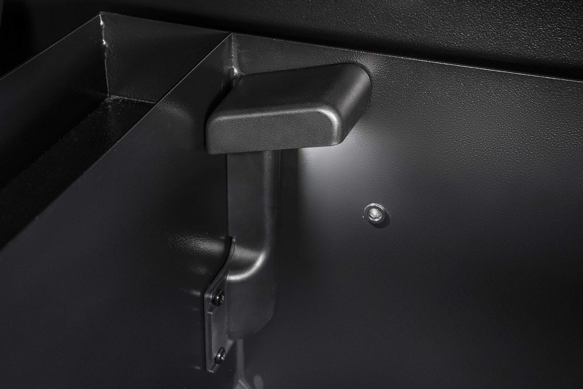 Hopper-mounted design keeps pellets visible and refills simple.