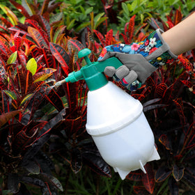 Trifabricy Garden Gloves for Women packaging ready for gifting