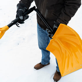 TRUE TEMPER compact travel snow shovel ready for emergencies and camping kits.