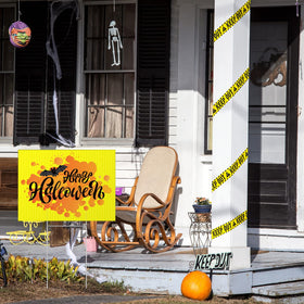 Tuanse yellow yard sign in use at an open house