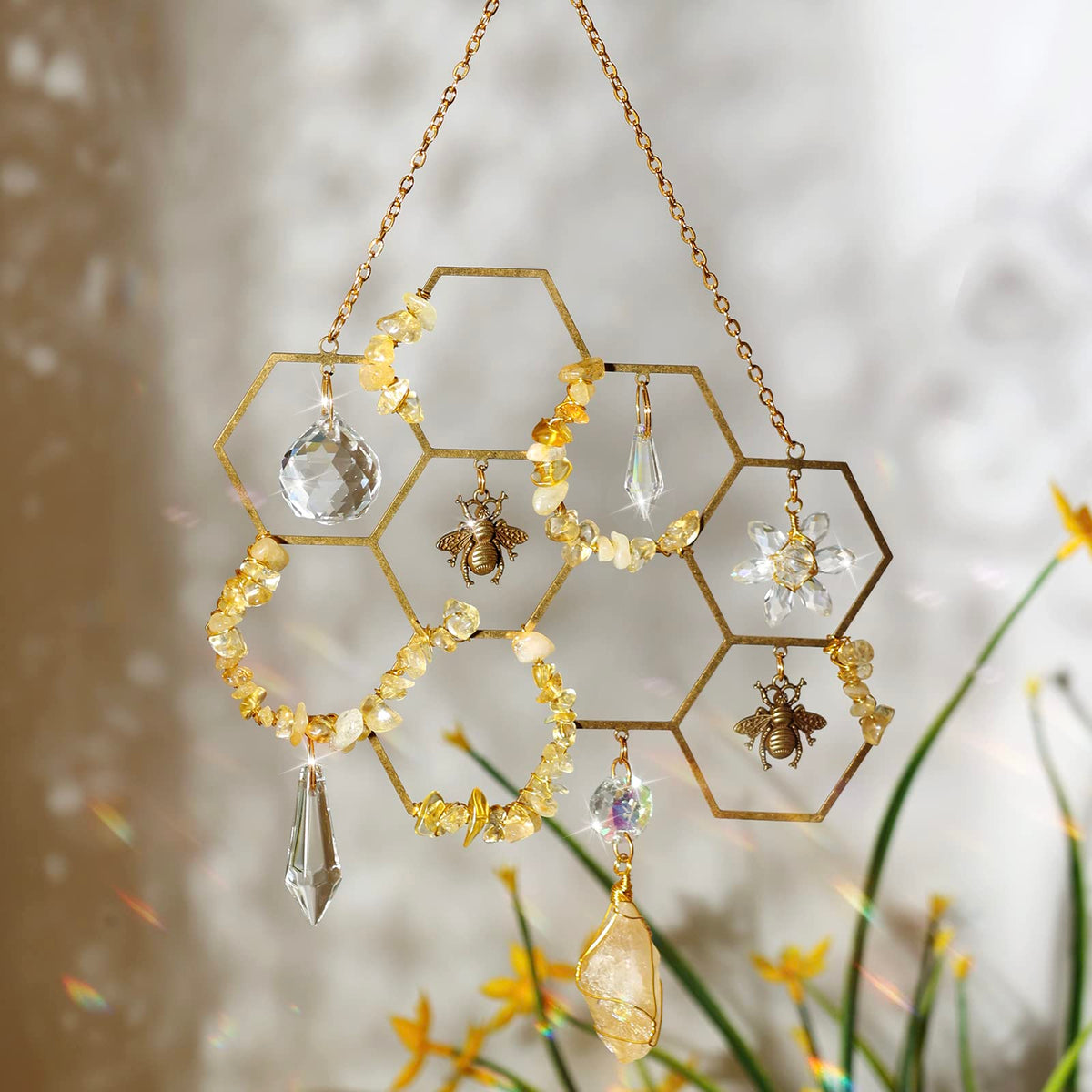 Tuitessine crystal honeycomb makes a thoughtful gift for occasions.