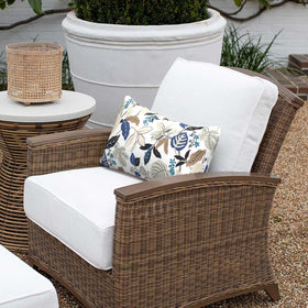 TWLEAR water-repellent outdoor cushion protects against stains and sun