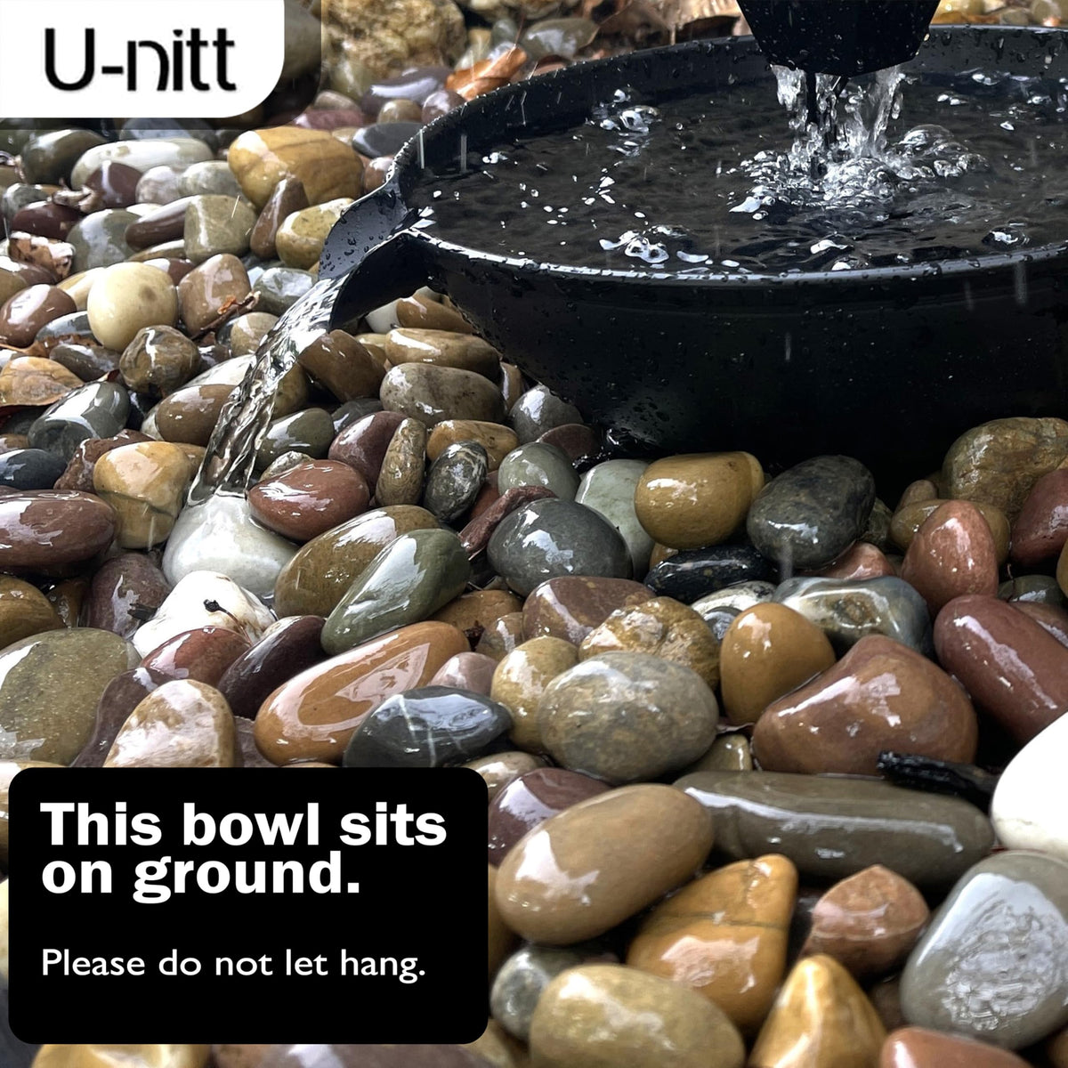 U-nitt easy-installation carabiner aids quick setup.