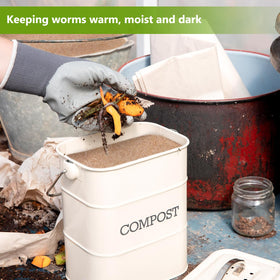 U0U easy-cut and soak blanket adapts to any bin size.