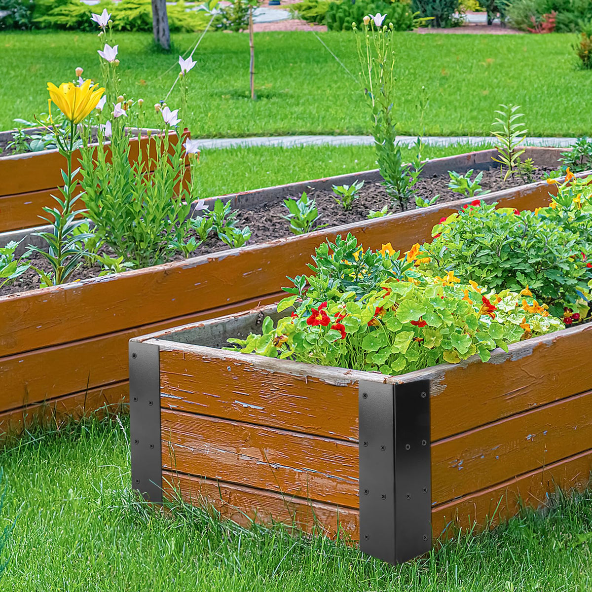 U0U versatile corner supports reinforce furniture and garden projects.