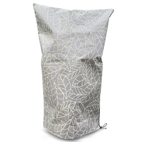 UB-STORE frost protection for shrubs and small trees in harsh weather.