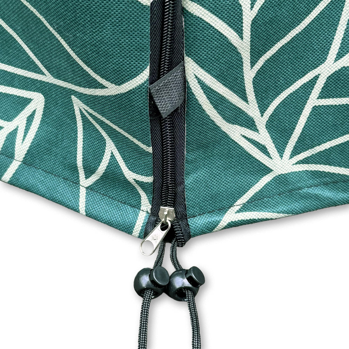UB-STORE reusable durable cover offers season-after-season protection.