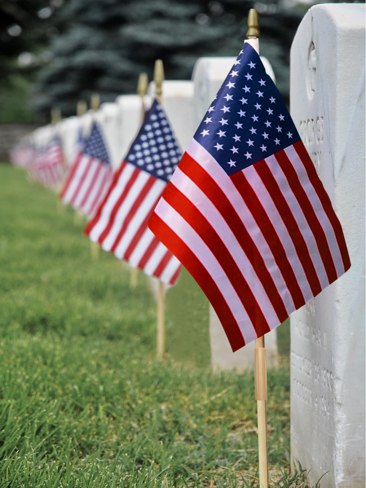 Uelfbaby patriotic decor idea for parades, memorials, and garden celebrations.