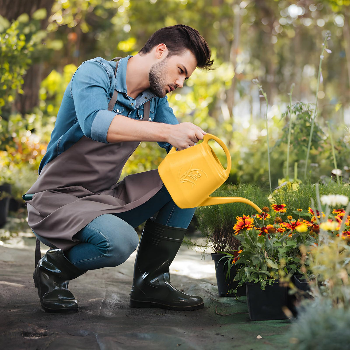 UFANME ergonomic handle design reduces strain during watering