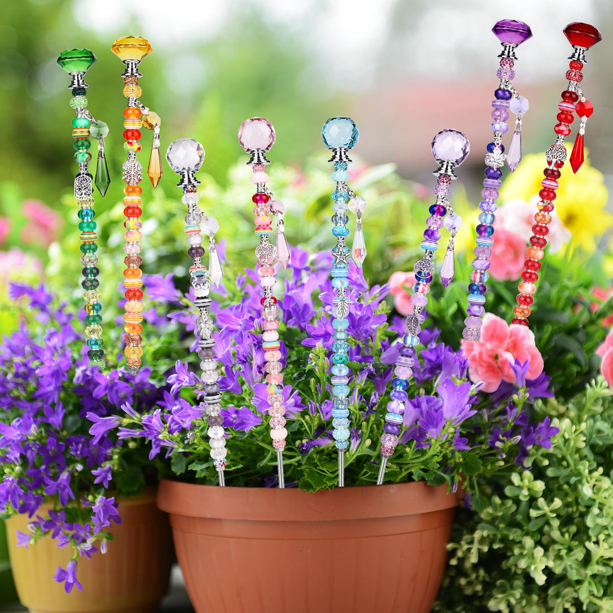 UFU gift-ready packaging complements the finished garden stakes kit.
