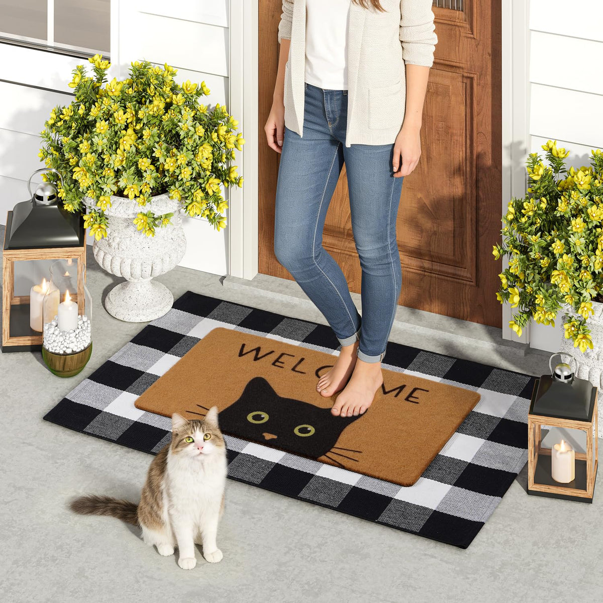 UINI buffalo plaid door mat adds bold entryway style