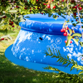 UJG multi-use outdoor ground cloth suitable for camping and covers.