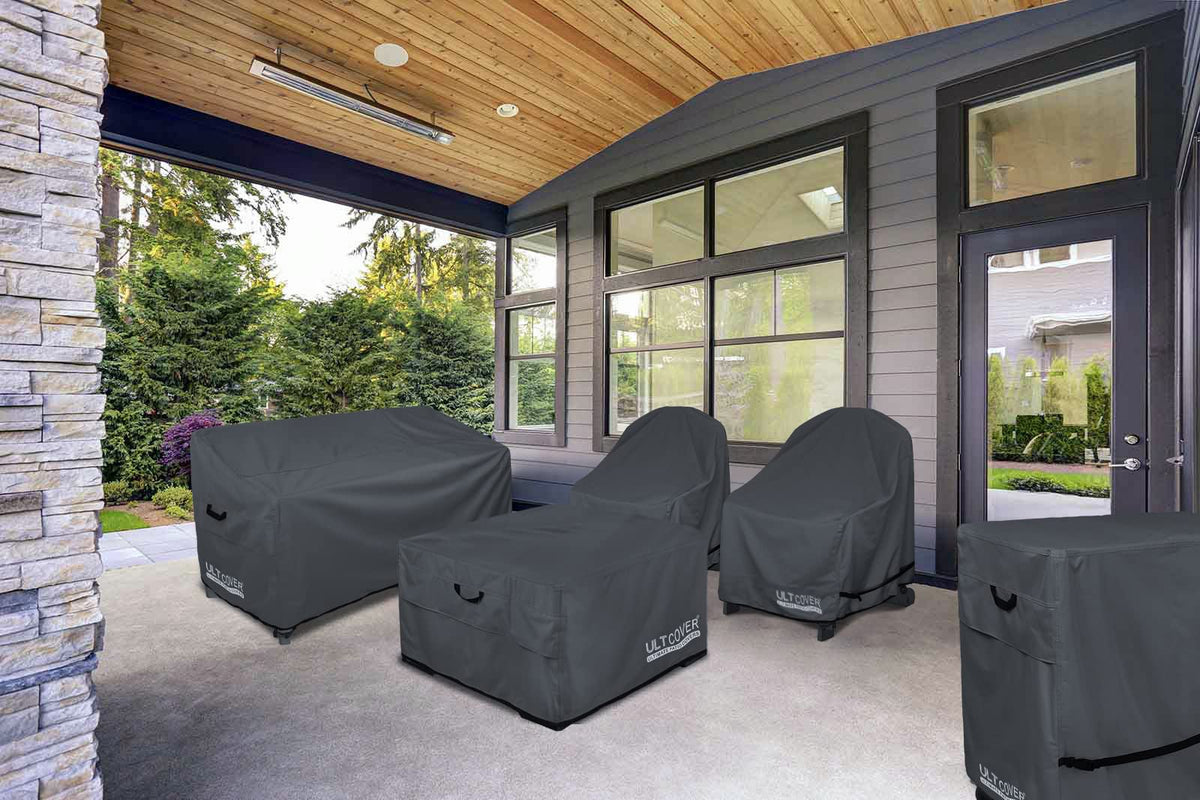 ULTCOVER fits up to 62W x 40D loveseat sizes for quick protection