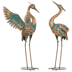 Ultym blue heron yard art showcases lifelike detail and gradient colors for focal points.
