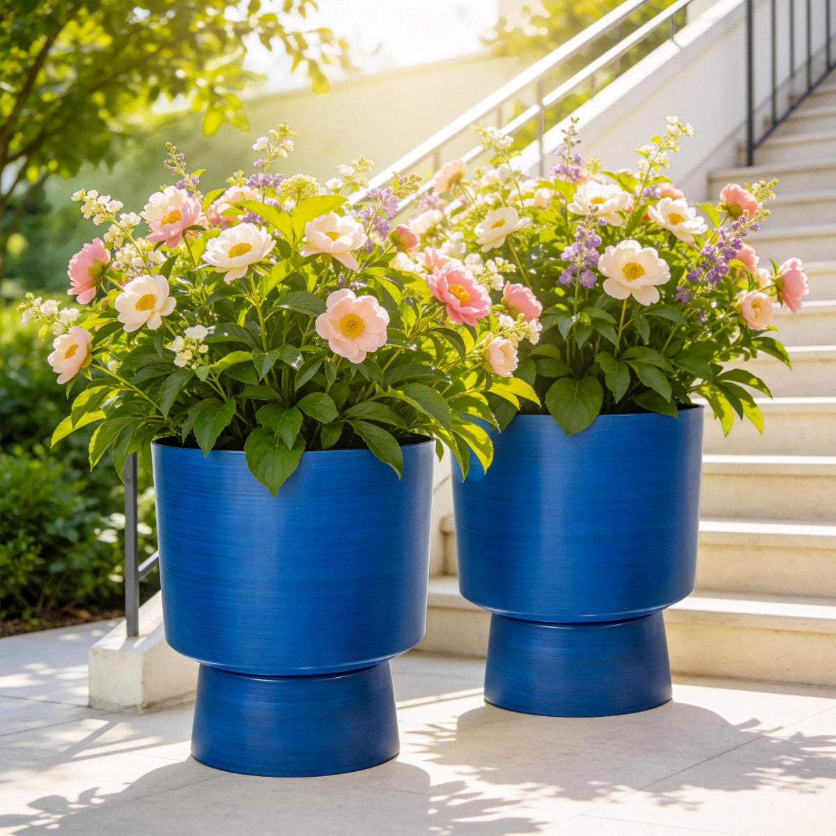 Ultym urn planter with detachable base for versatile indoor and outdoor use.