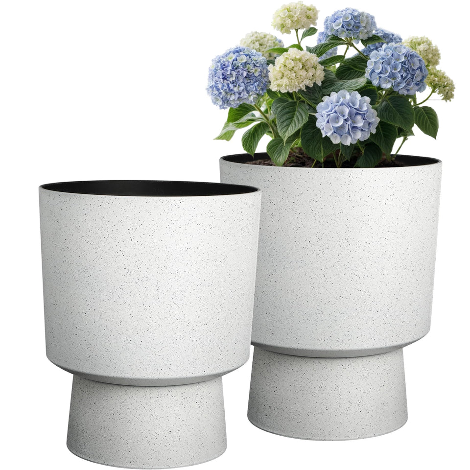 Ultym urn-planter two-in-one assembly for flexible indoor or outdoor use