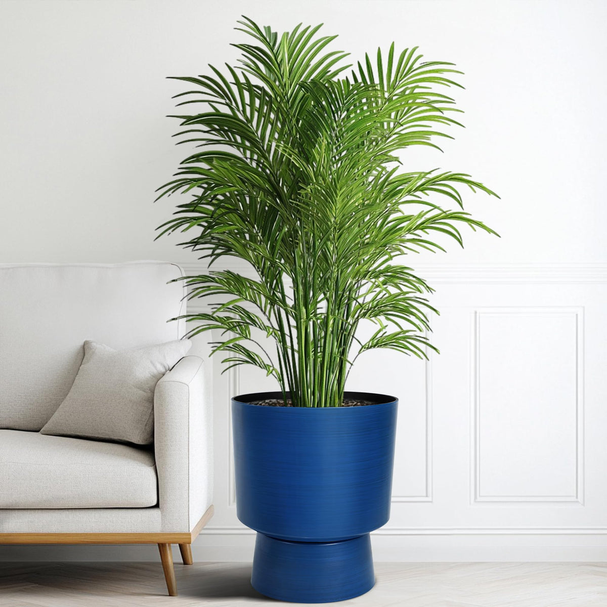 Ultym urn planter UV-inhibited finish resists fading in all seasons.