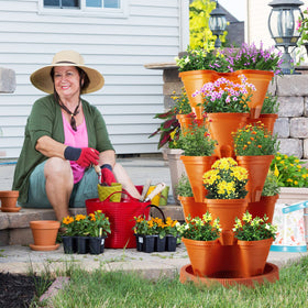 Umigy terracotta tone garden setup blending with balcony decor.