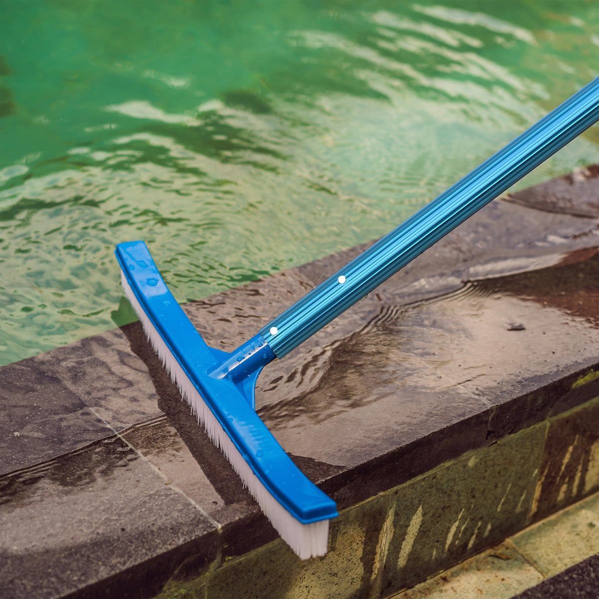 UNCO adjustable length from 4 to 11.8 feet covers different pool sizes.