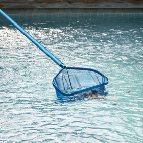 UNCO ideal for residential and commercial pool maintenance.