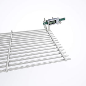 Uniflasy rounded-edge grates ensure safe handling and easy cleaning.