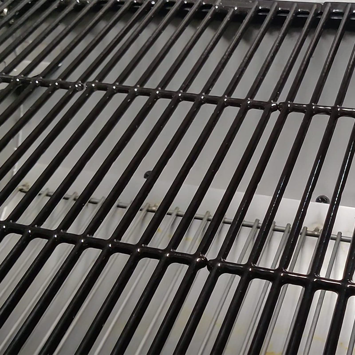 Uniflasy three-pack grill grates for busy grill sessions.