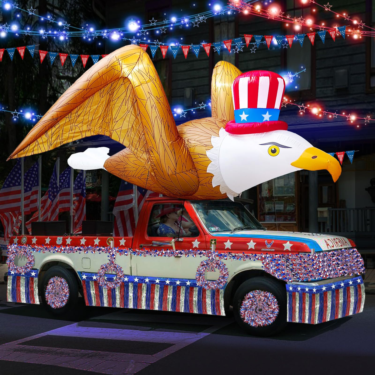UniqSeason Bald Eagle inflatable for a bold 10.5ft car display.